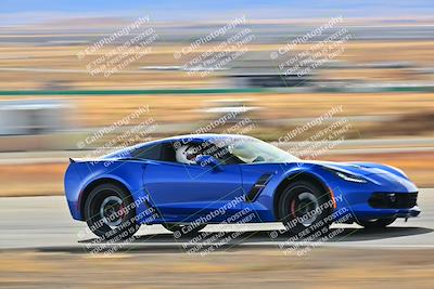 media/Dec-28-2024-Extreme Speed (Sat) [[dd5bc3b342]]/Red Group/Session 3 (Turns 11 and 12)/